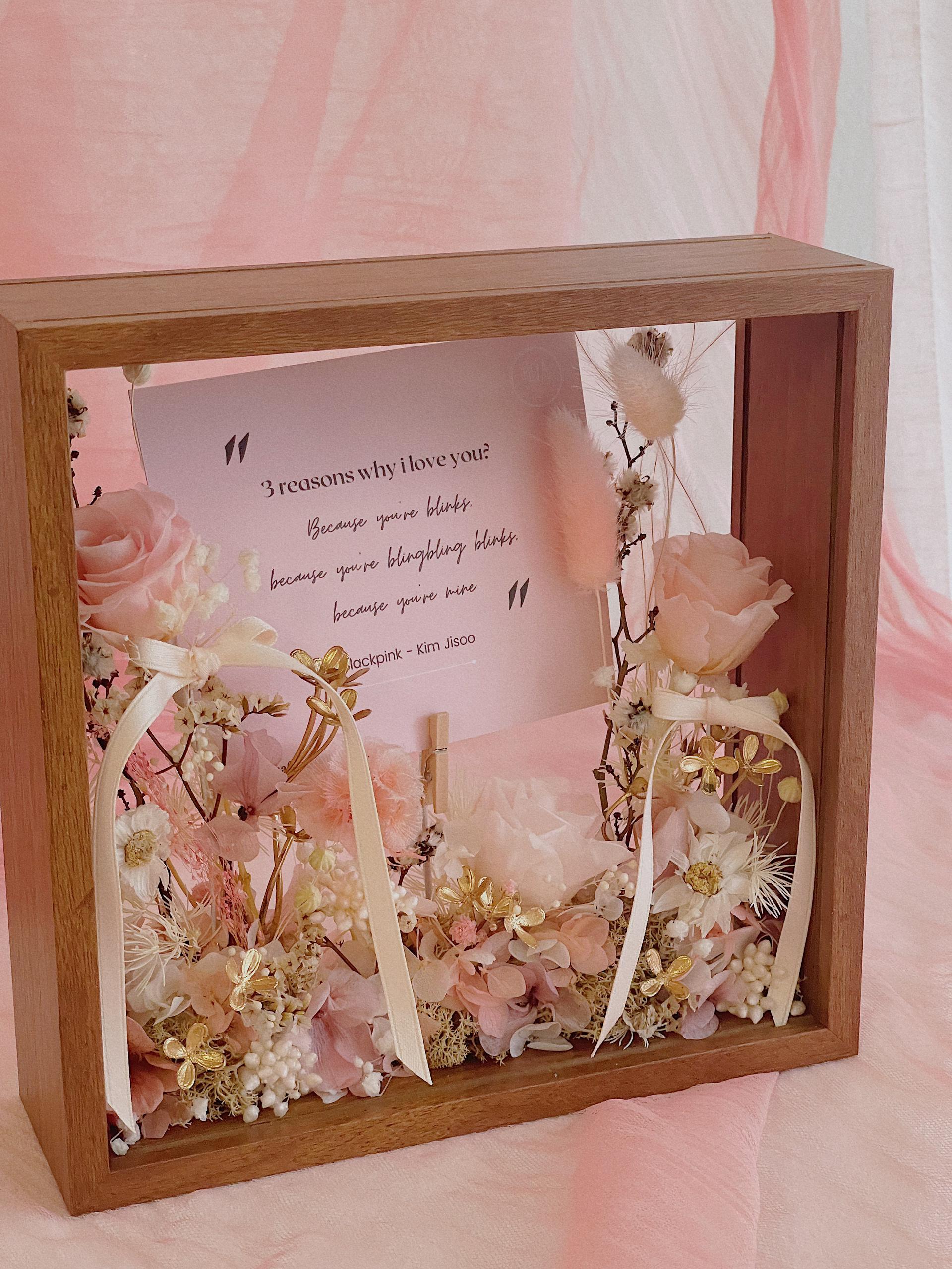 Garden Frame Square - sweet Pink Series 1