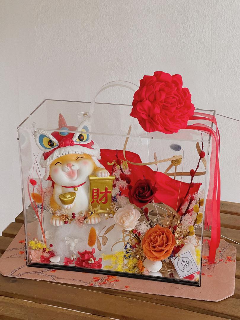Fortune Super Cat Preserved Flower Premium Acrylic Box(1)