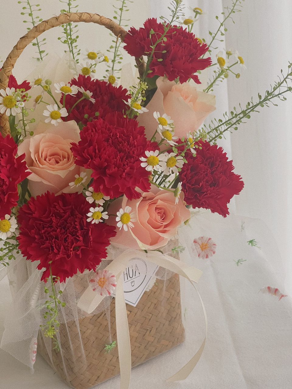 HUA_Parentday2025_FlowerBaske Red03